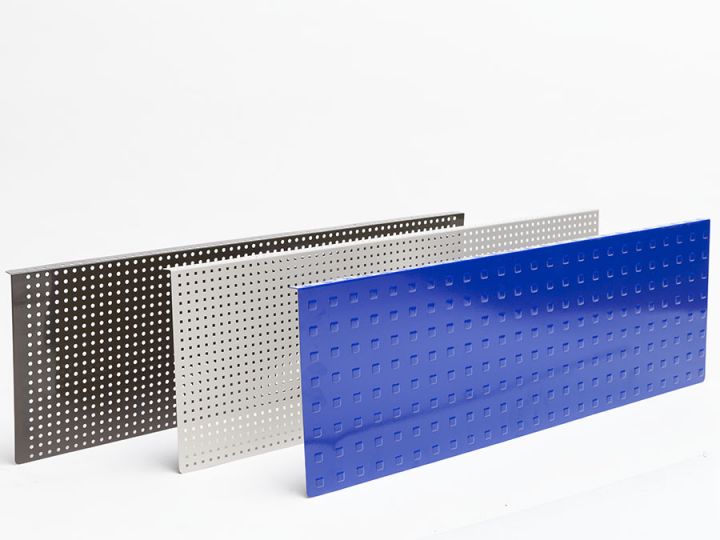 Flat perforated screen